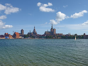 Blick auf Stralsund von Rügen